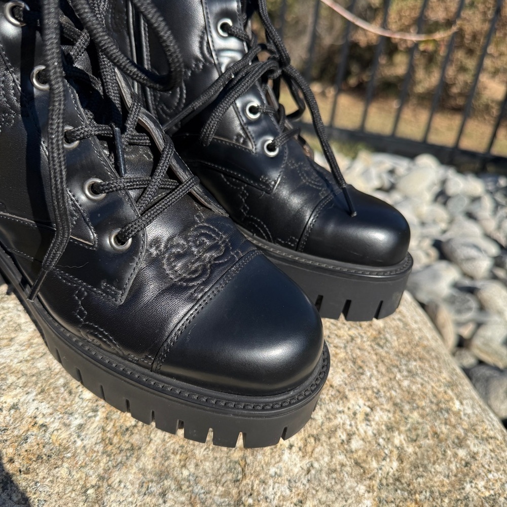 NWB Gucci GG Embossed Matelasse Cordovan Lux Lace Up Boots Booties 37.5 718386 - Picture 2 of 13